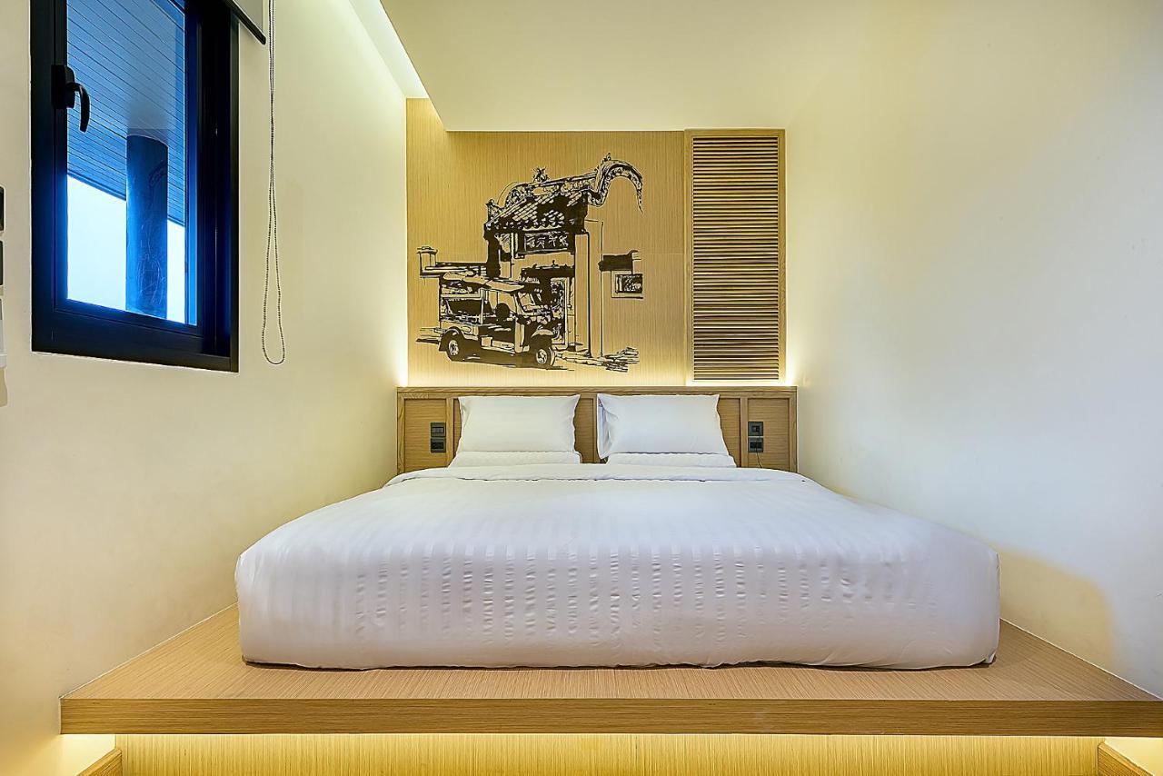 Phra Nakhon Poshtel Vandrarhem Bangkok Exteriör bild