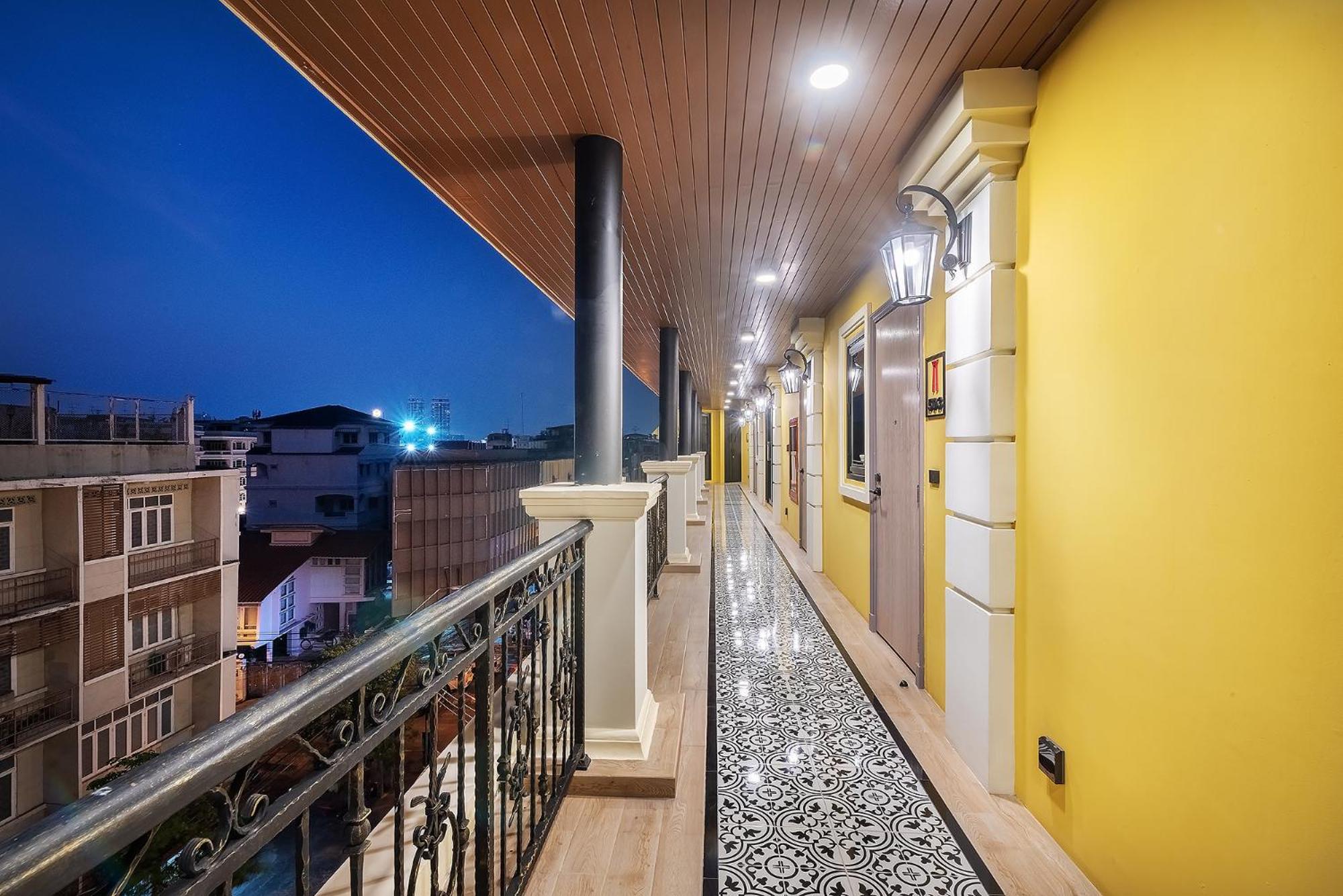 Phra Nakhon Poshtel Vandrarhem Bangkok Exteriör bild